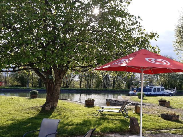 La Maison du Canal - Restauration 